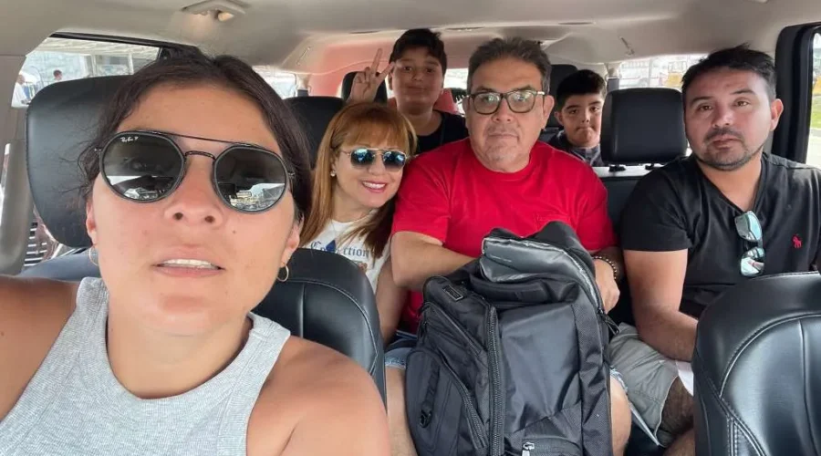 family transfer to Sawgrass Mills from Miami Beach